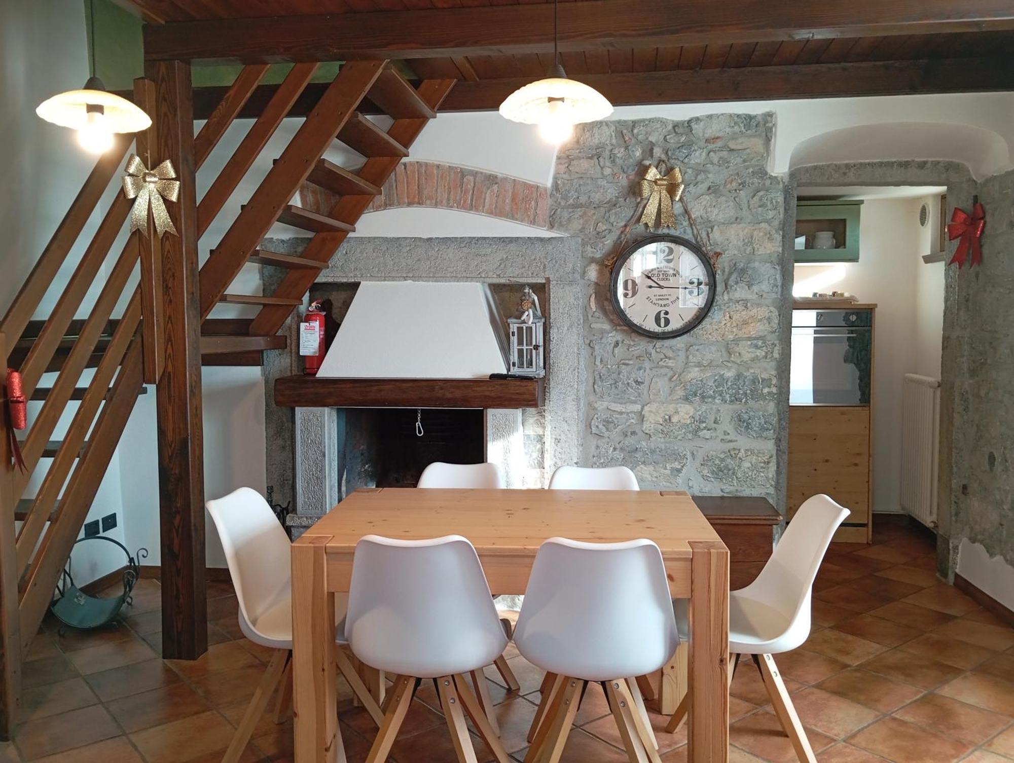 Ca' Baetti L'Antico Borgo Bed & Breakfast Roncola Luaran gambar