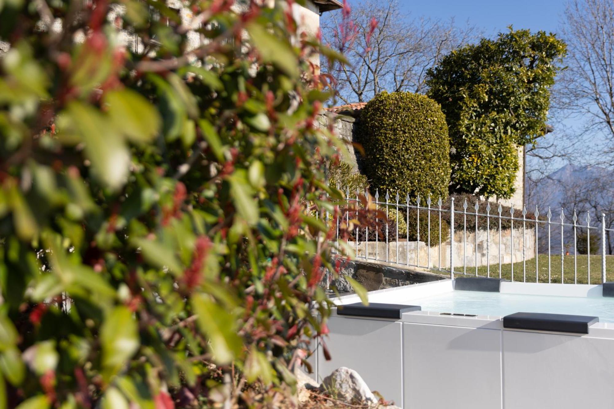 Ca' Baetti L'Antico Borgo Bed & Breakfast Roncola Luaran gambar