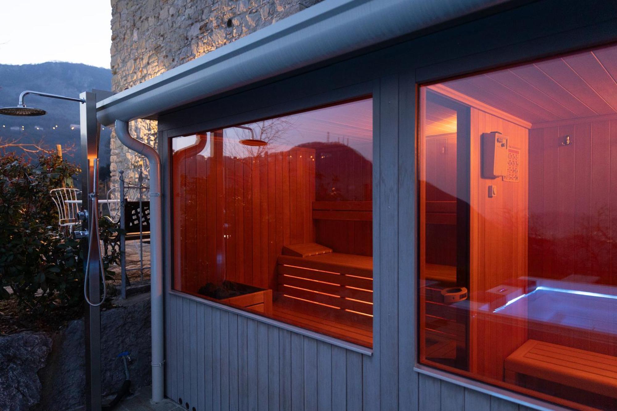 Ca' Baetti L'Antico Borgo Bed & Breakfast Roncola Luaran gambar