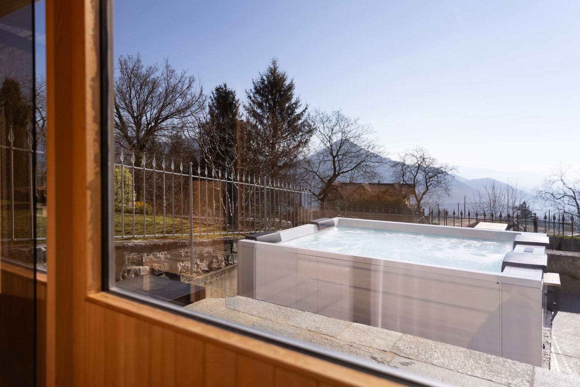 Ca' Baetti L'Antico Borgo Bed & Breakfast Roncola Luaran gambar