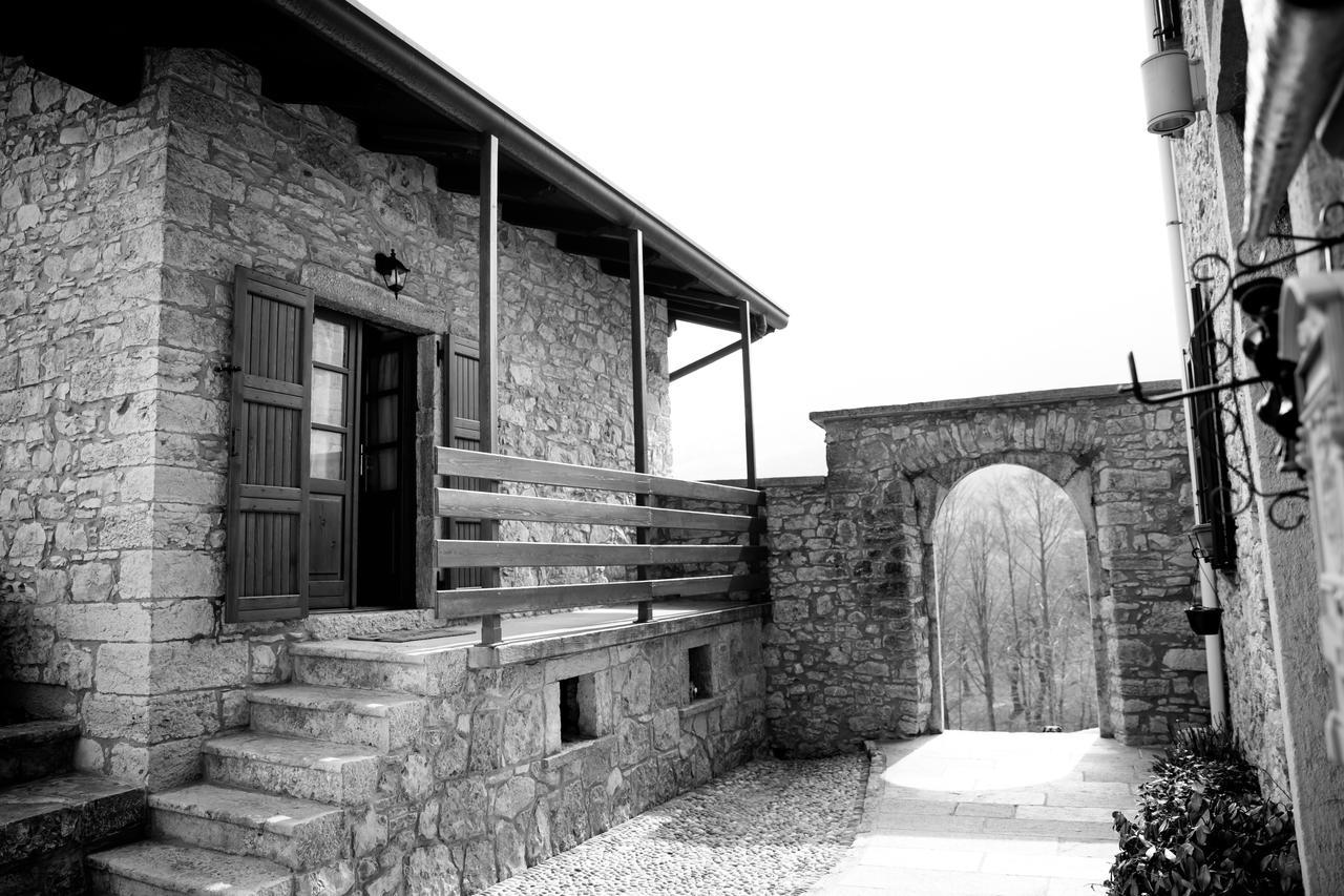 Ca' Baetti L'Antico Borgo Bed & Breakfast Roncola Luaran gambar